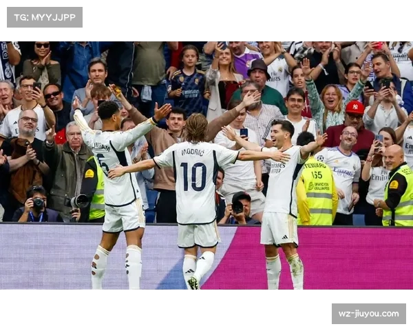 皇马贝林厄姆腿筋伤缺 楚阿梅尼出战成疑中场失衡